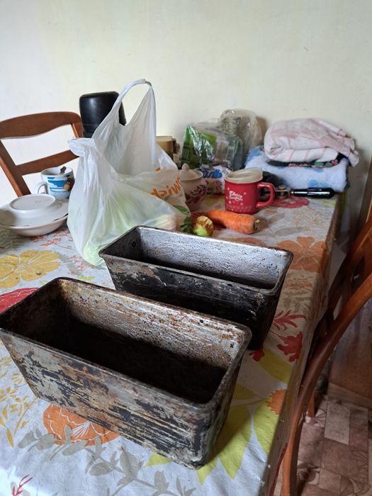 Бидоны 5ти литровые, форма для выпечки