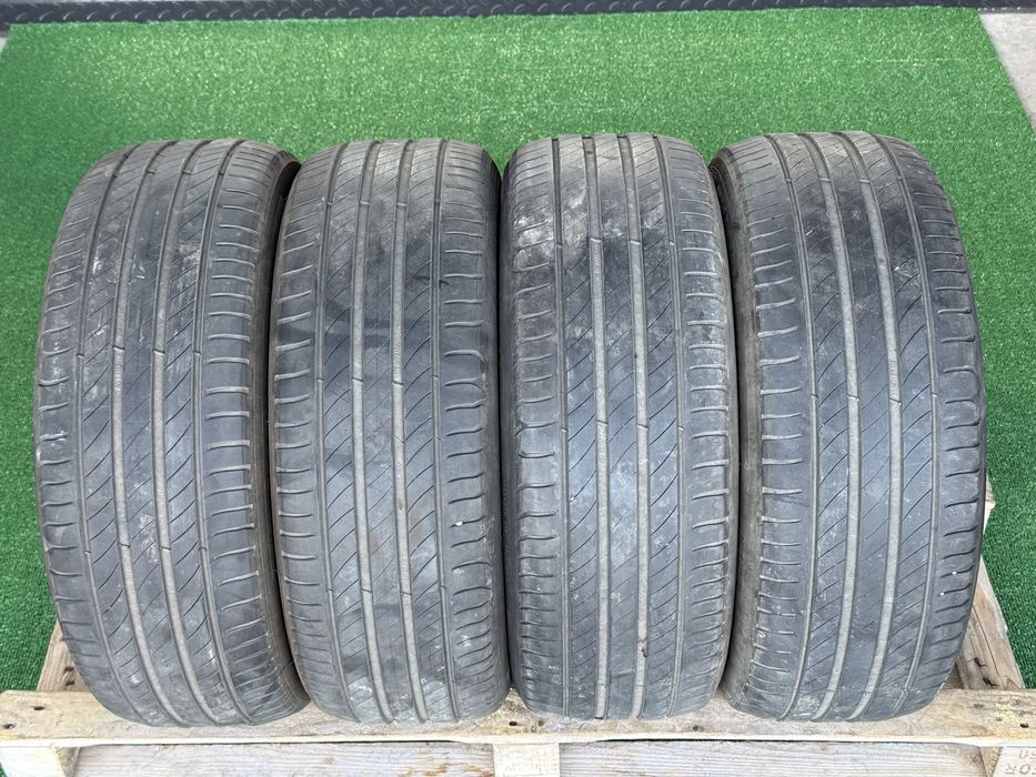 4бр. Летни Гуми С Борд 205/55R/16 -MICHELIN- DOT:2224- 5.0мм.+4.7мм. *100€ за Комплект*