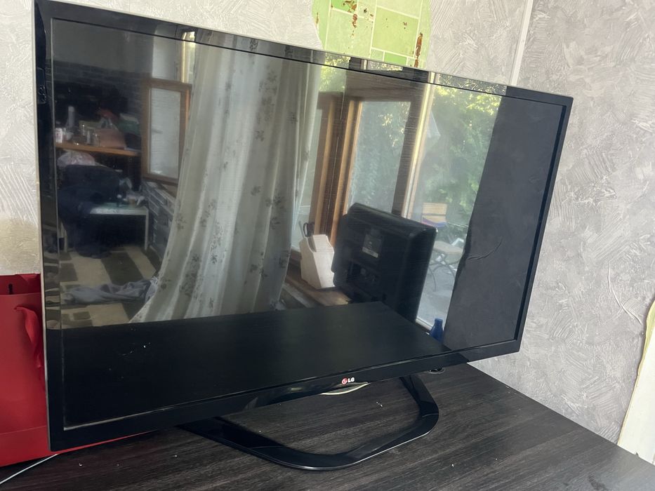 Смарт телевизор LG