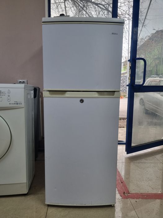 Холодильник Midea