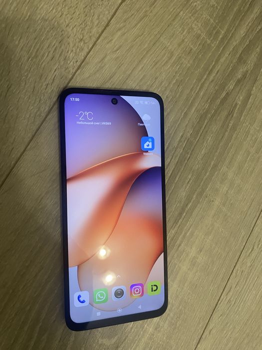 Прлодам телефон Redmi 12