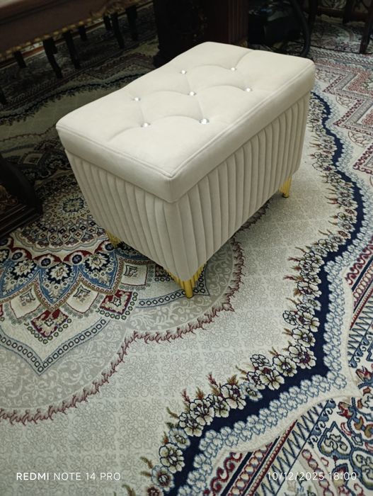 Pufik zakazga qberiladi ichi ochiladigon boʻladi zakazga qarab