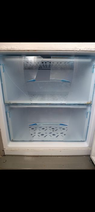 Продам срочно холодильник