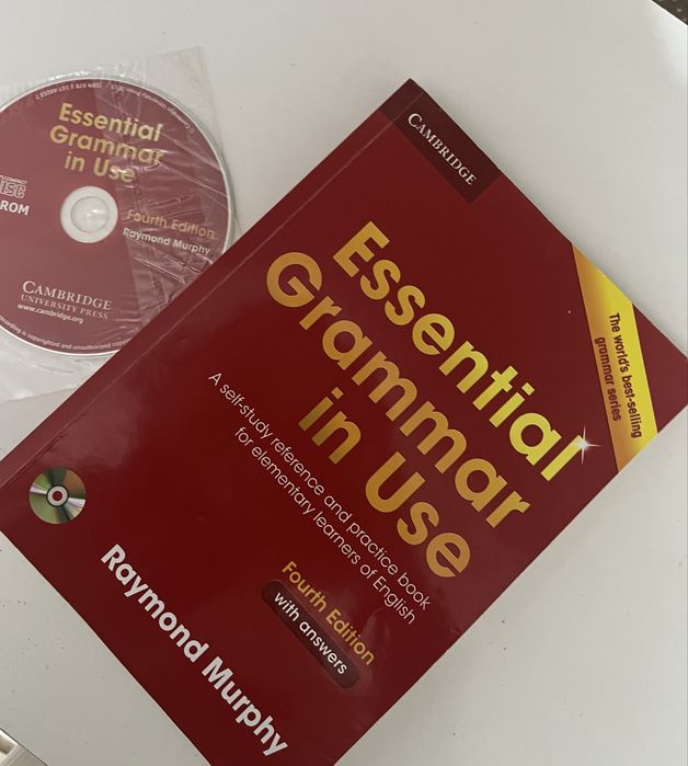Учебник Murphy R.: Essential Grammar in Use