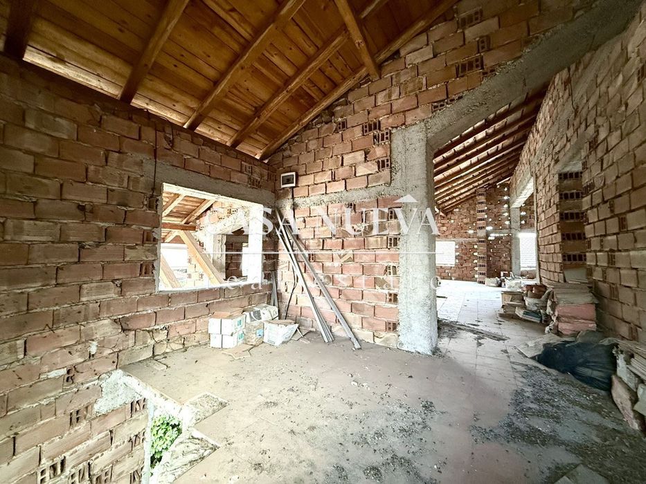 Къща в с.Искрец, гр.Своге