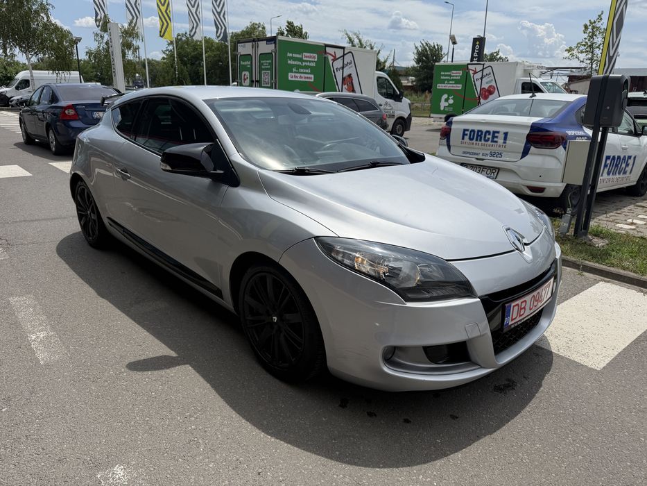 RENAULT Megane 2011 — imagine 2