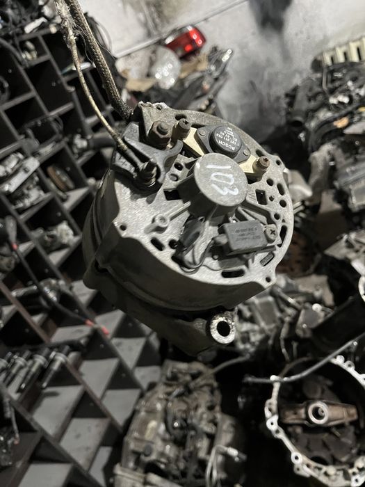 Генератор  мерседес 103..102.