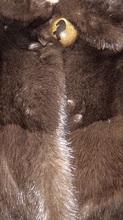 Продается норковая шуба с капюшоном