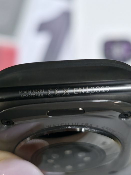 ***ЧИСТО НОВ 49mm Apple watch Ultra 3 Гаранция A1 2028г. Black Titanium