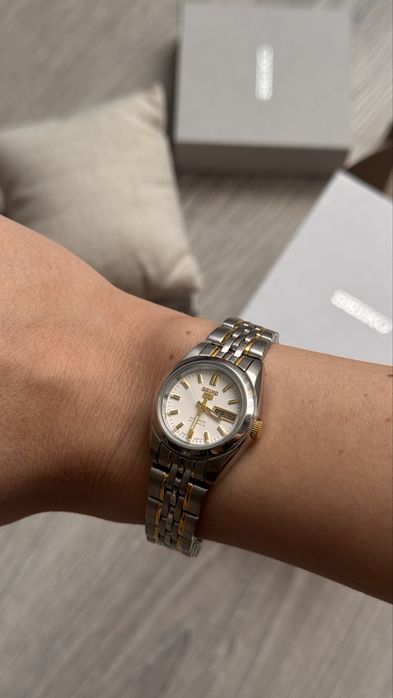 Женские часы seiko новые оригинал