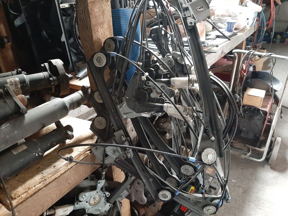 Macara geam bmw ,e60,e65,e90,e91,e92,e93,x3,x5,x1