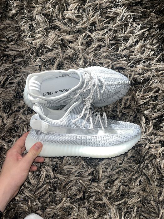 Yeezy 350 static noi 42