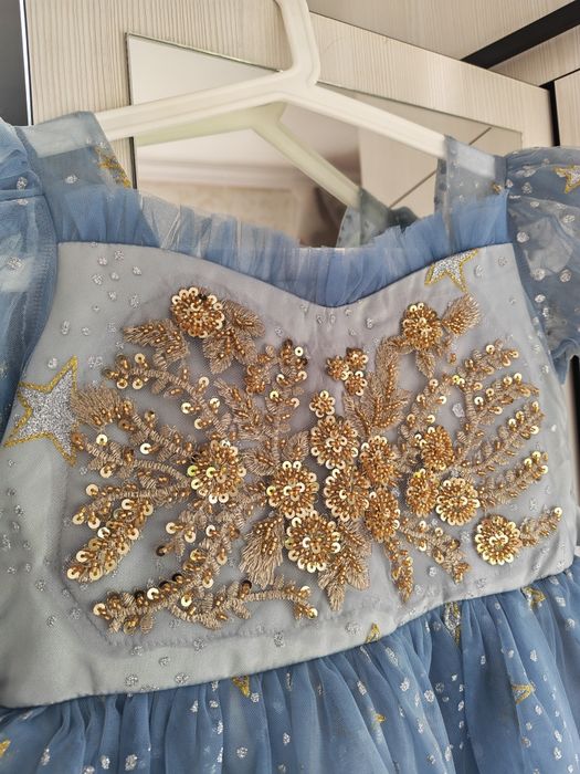 Платье пышное бальное