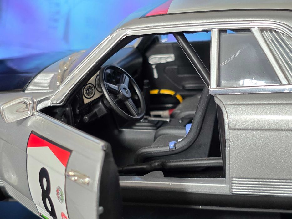 Macheta Auto 1/18 Ricko Mercedes Benz 500 SLC 1981 Rally