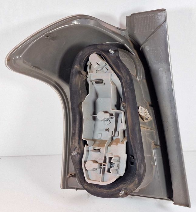 Десен Стоп Toyota Corolla Verso Тойота Корола Версо 2004-2008