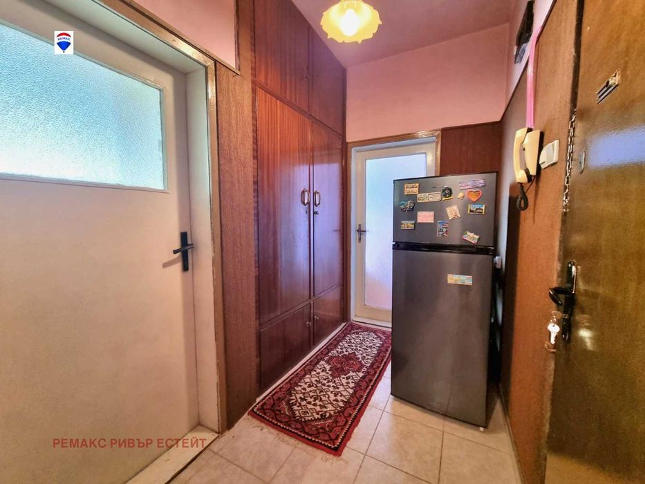 Продава се Двустаен апартамент в Русе, Здравец - 64 кв.м за 622 €/кв.м - Снимка #11