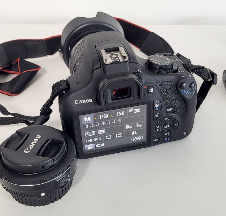 Canon EOS 1200D + Obiectiv 18-55mm + 24mm F/2.8