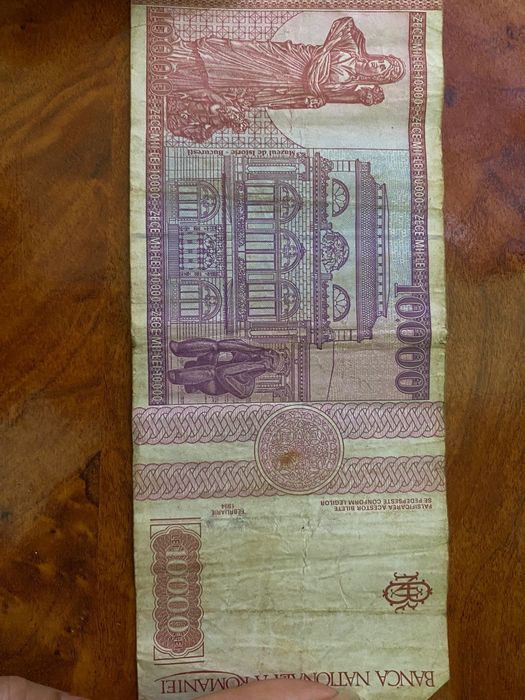Vând bacnote de colecție