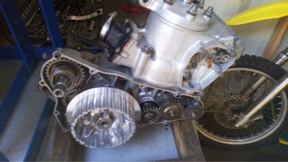 Кроссовый мотоцикл Suzuki RM 250