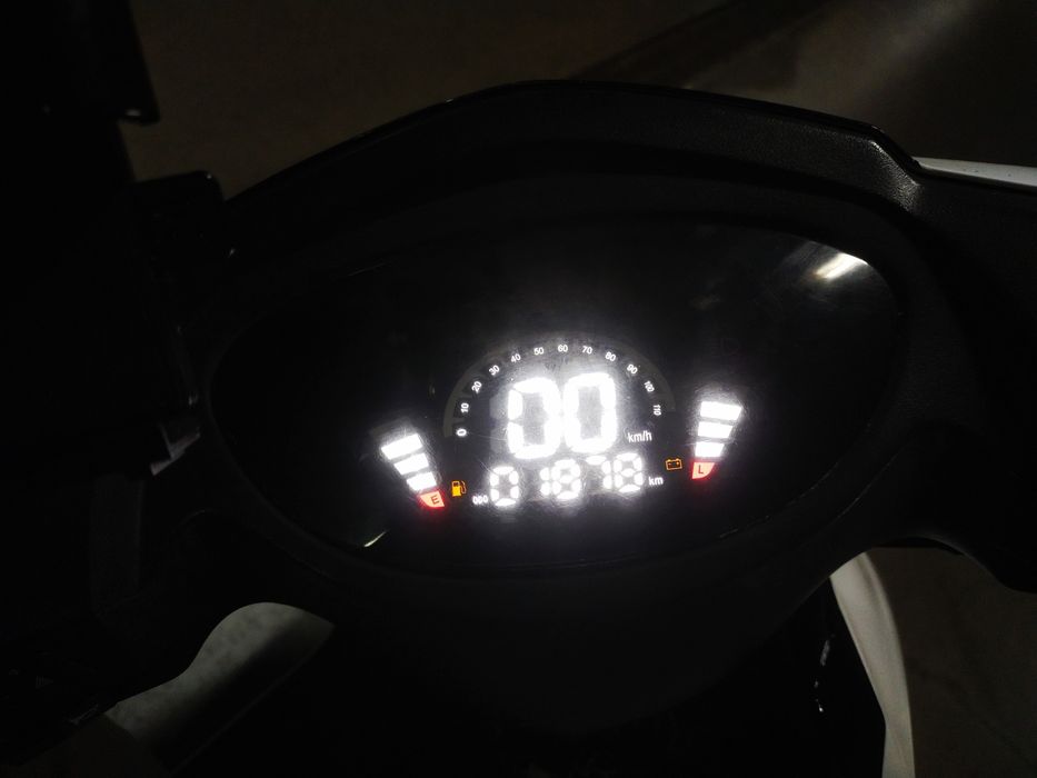 мопед м8 1800 пробег