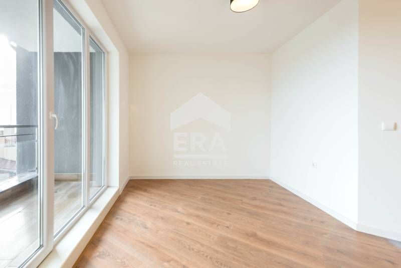 Продава се Едностаен апартамент в Варна, Виница - 45 кв.м за 1700 €/кв.м - Снимка #3