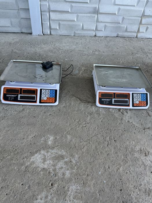 Весы продается 3 шт