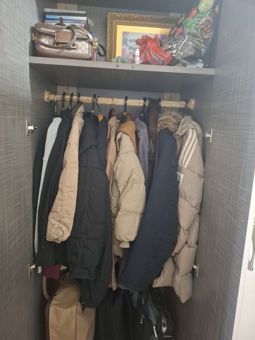 Продам шкаф с тумбой