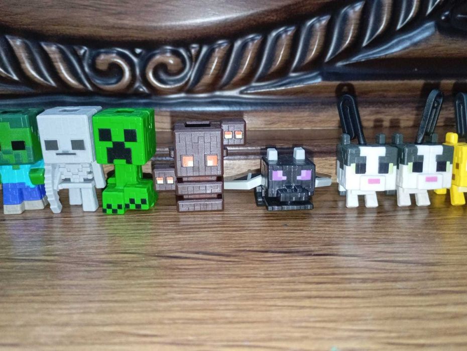 Продам киндеры Майнкрафт (Minecraft).