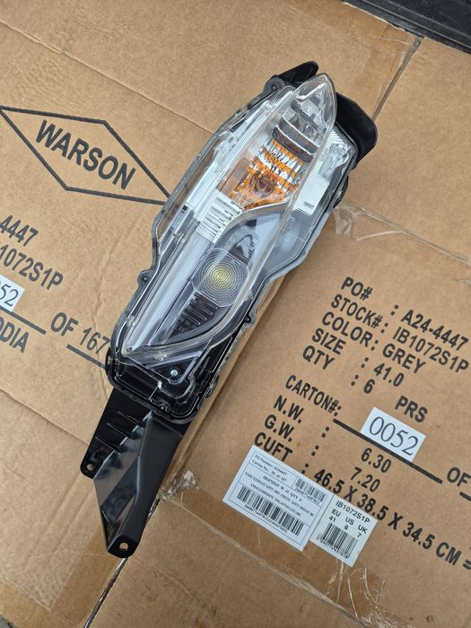 Lumini de Zi/Semnalizare Dreapta Toyota Yaris Cross. Volan stinga.