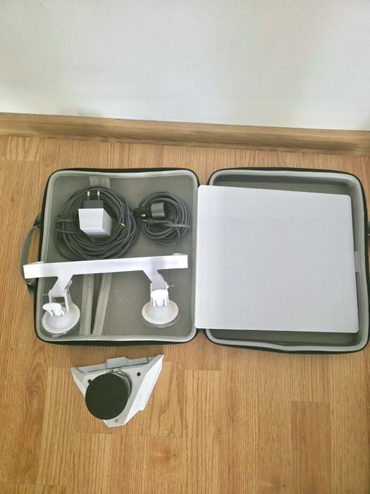 STARLINK Mini Kit portabil de conectare la internet prin satelit
