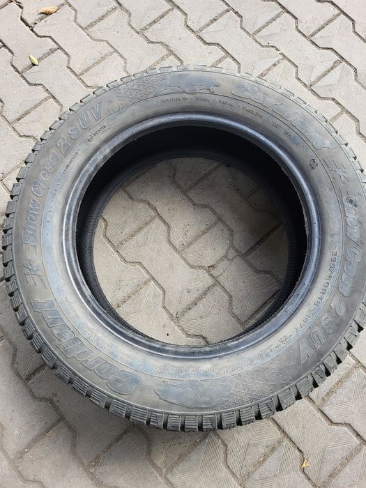 шины зимные на 235.  60. 18 .