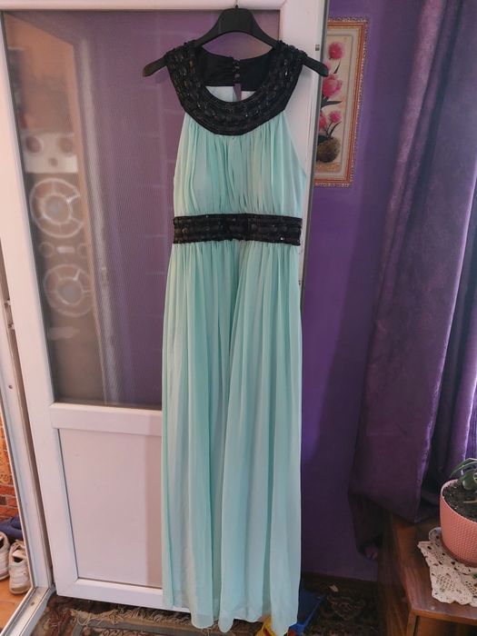 Rochie în stil Cleopatra