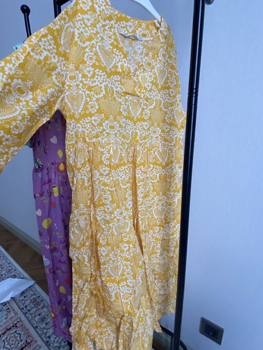 Платья, жилет,брюки  размером S