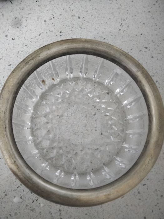 Продам пепельницу хрустальный серебро