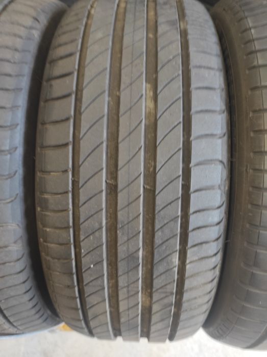 225/45/17 Michelin