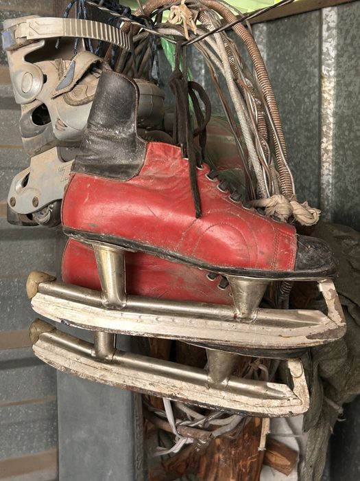 Продам коньки