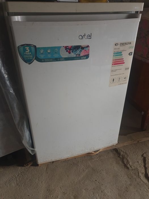 Холодильник Artel