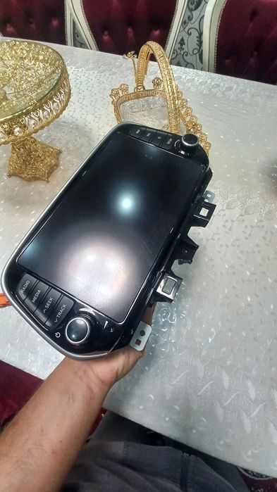 Android manitor hyunday