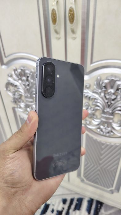 Samsung A56 5G sotiladi.