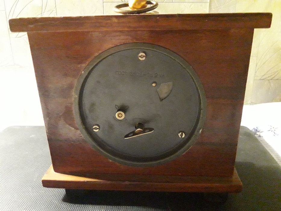 Часы Маяк механические