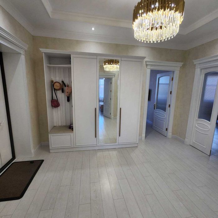 Gabus — редкий вариант  Мирабад, ;Тараса Шевченко 4 комнаты, 180 м²