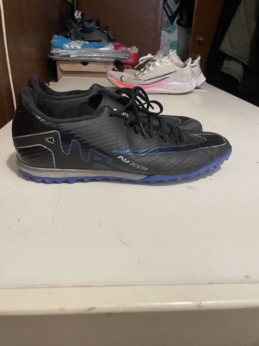 Nike air zoom academy