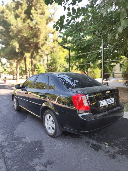 Chevrolet Gentra AT