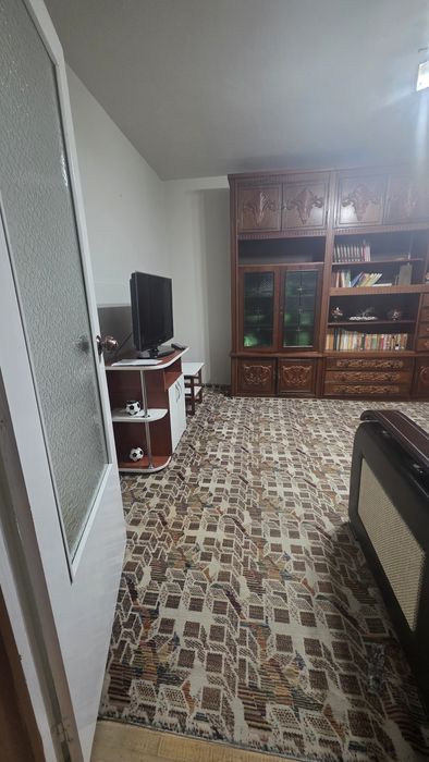 Apartament spre închiriere 3 camere