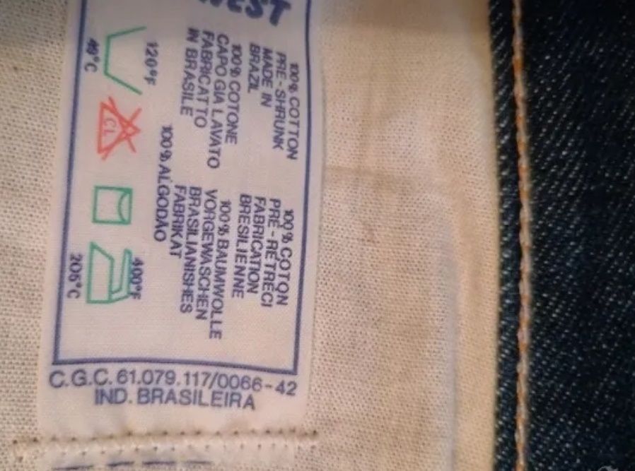 Нови мъжки дънки.