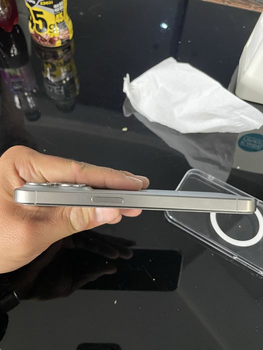 Iphone 15 pro 256 / Айфон 15 про 256