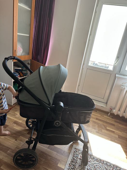 Продам коляску до 3 лет