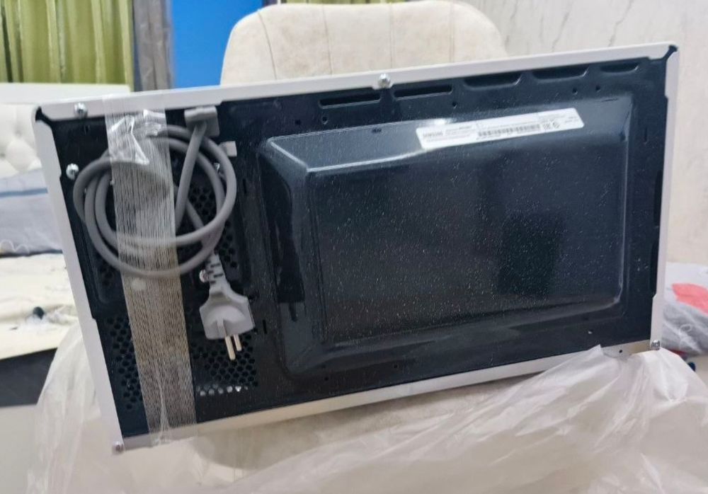 Микроволновая печь SAMSUNG