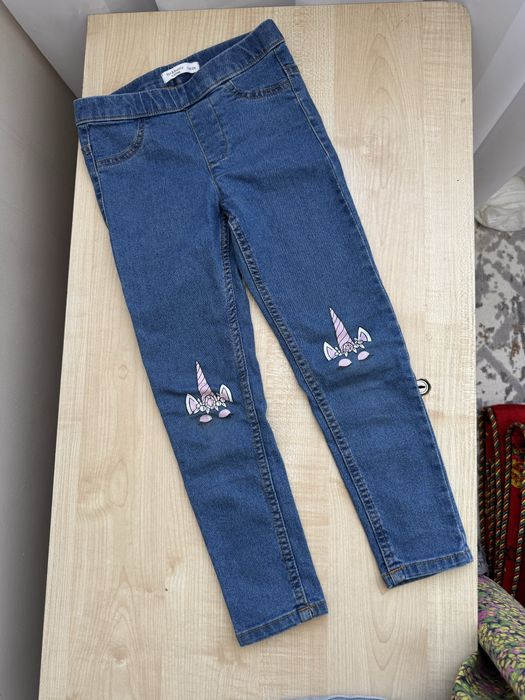 Продам детские вещи