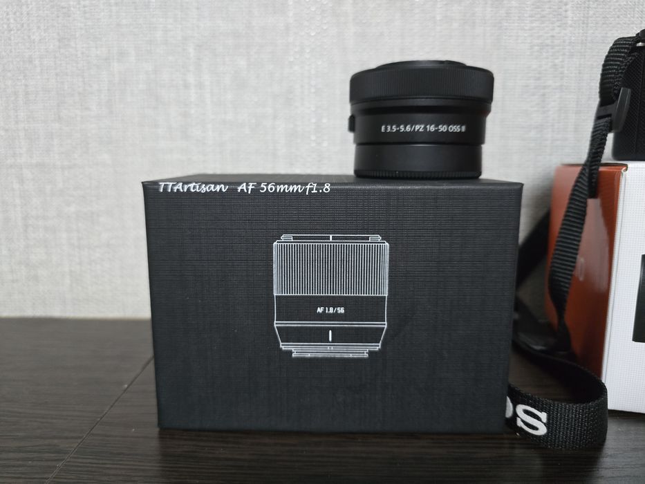 Камера Sony zve-10